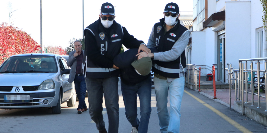 Kırımızı bültenle aranıyordu... 'Tabut Ali' Ukrayna'da yakalandı