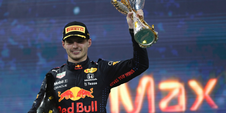 Formula 1'de tarihi sezon sona erdi: Unutulmayacak yarışı kazanan Verstappen şampiyon oldu