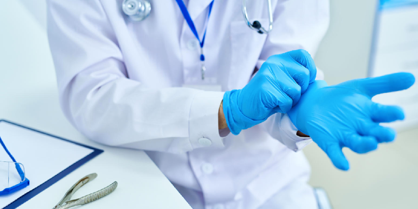 Zam düzenlemesi ertelenen doktorlar iş bırakma eylemine gidiyor