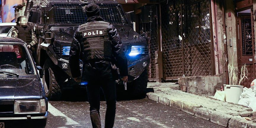 Terör örgütü DHKP-C'ye İstanbul’da darbe: 9 gözaltı var