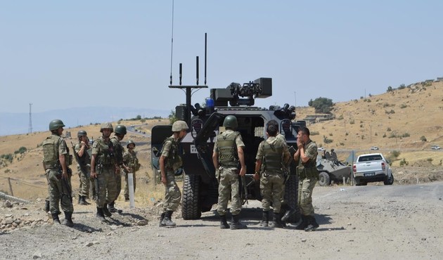 PKK'lı teröristler askeri birliğe sızmaya çalıştı