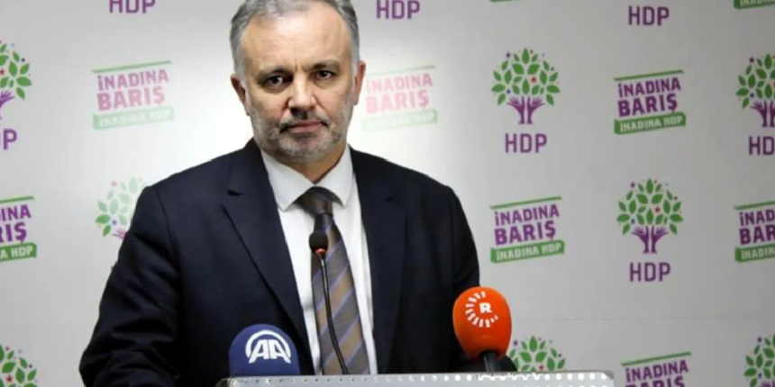 Ayhan Bilgen 'Yolcu yolunda gerek' dedi, HDP'den istifa etti!