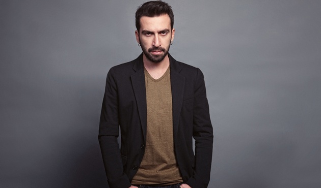 Erdem Yener'e şok... Etiler'in ortasında saldırıya uğradı!