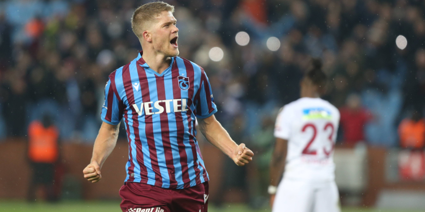 Trabzonspor evinde Hatayspor'u 2-0 mağlup etti... Andreas Cornelius'tan 1 gol, 1 asist...
