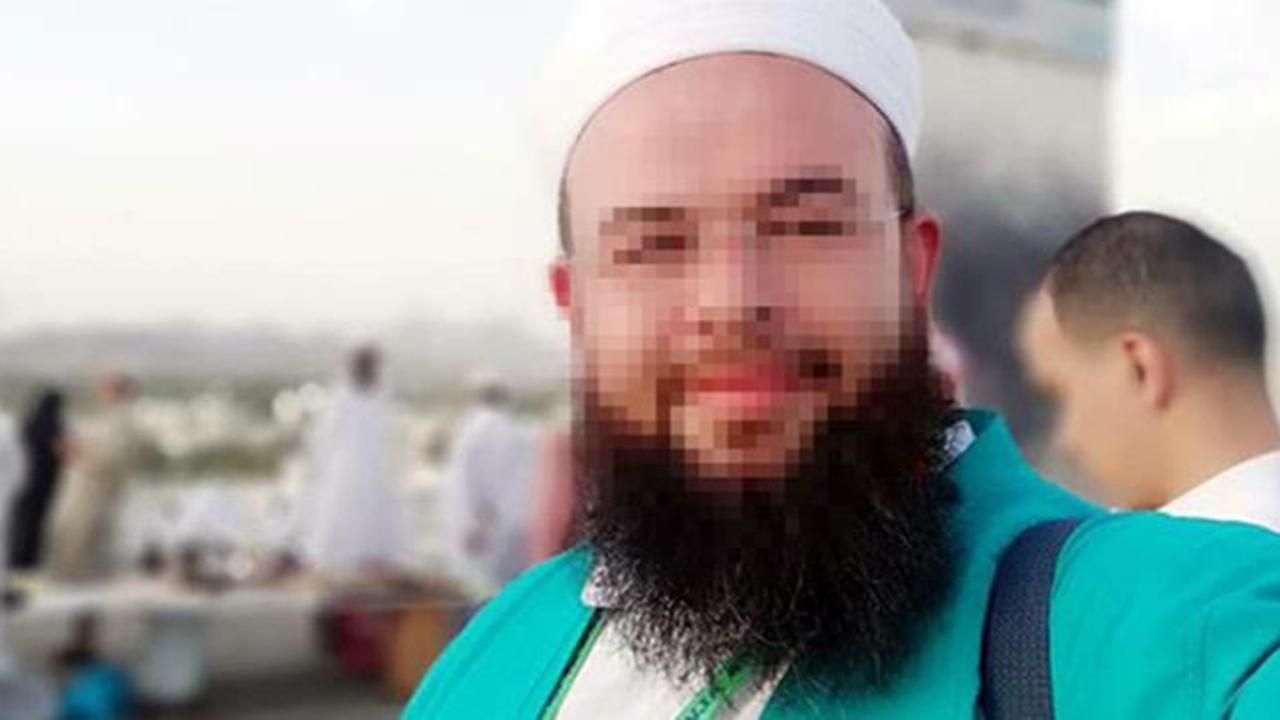 "Sana eş cinsel cinler musallat olmuş" demişti! Sözde hocanın cezası belli oldu