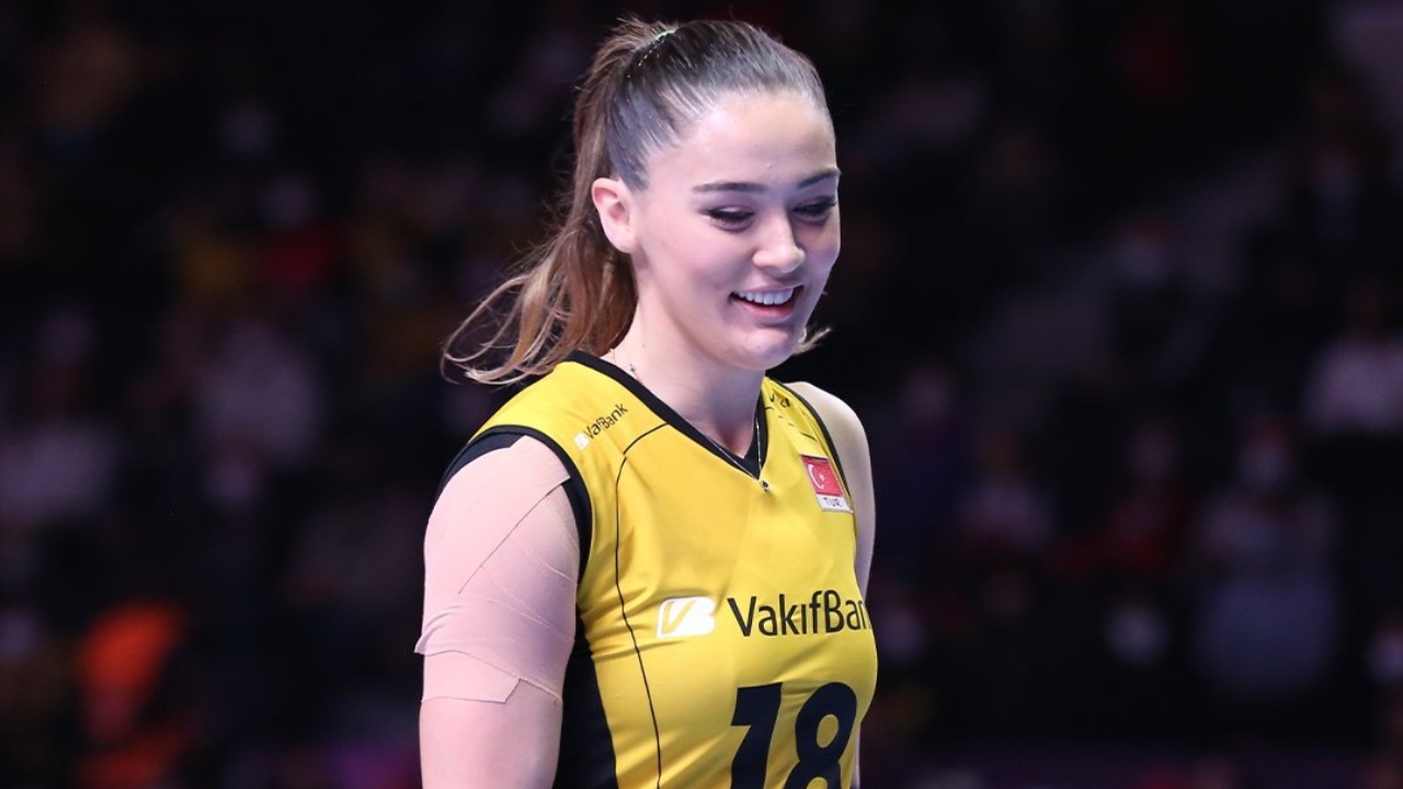 VakıfBank, FIVB Dünya Kulüpler Şampiyonası'na Altay galibiyetiyle başladı