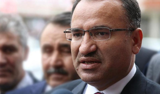 Bakan Bozdağ'ın uçağında 3 kritik isim daha vardı