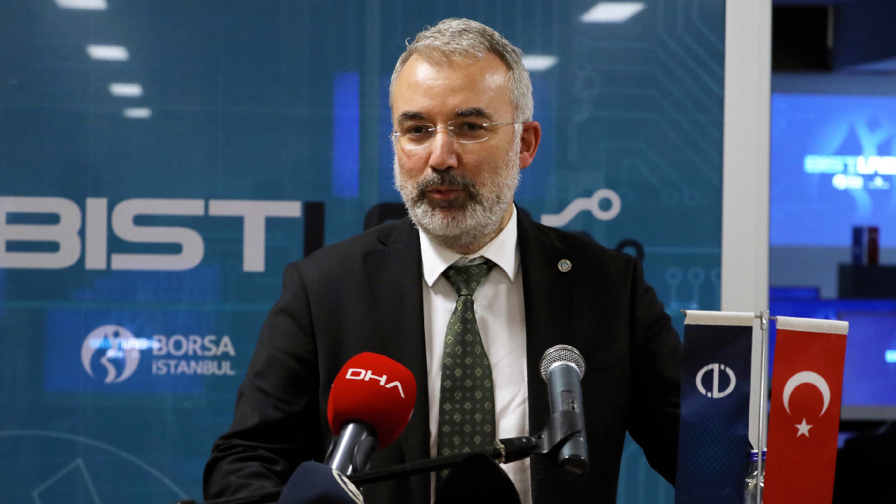 Borsa İstanbul Genel Müdürü Ergun'dan gençlere çağrı: Sosyal medyaya itibar etmeyin
