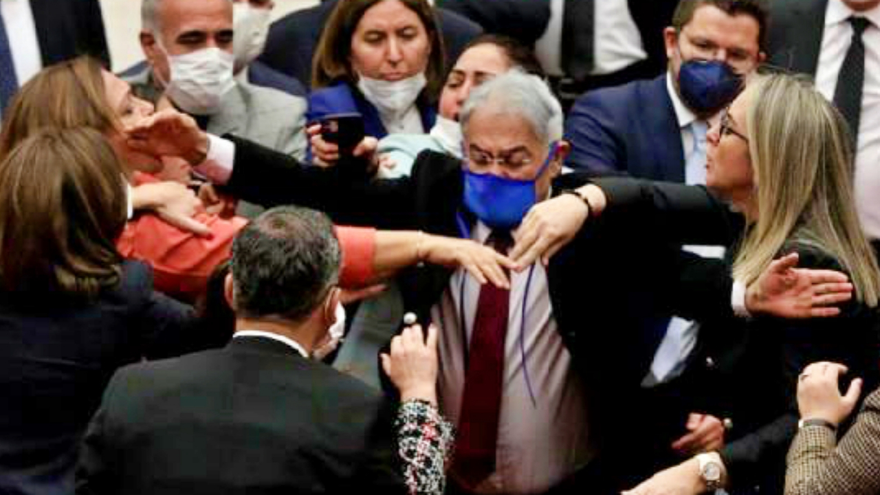 TBMM'de kadın milletvekilleri birbirine girdi!