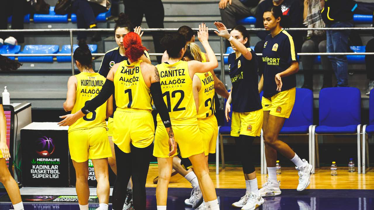 Fenerbahçe Safiport evinde Hatayspor'u 26 sayı farkla 95-69 mağlup etti
