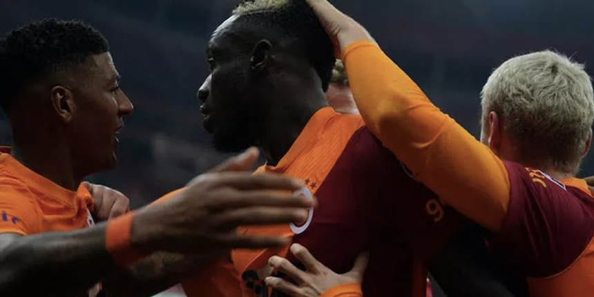 Galatasaray'a Diagne şoku! Kırık tespit edildi