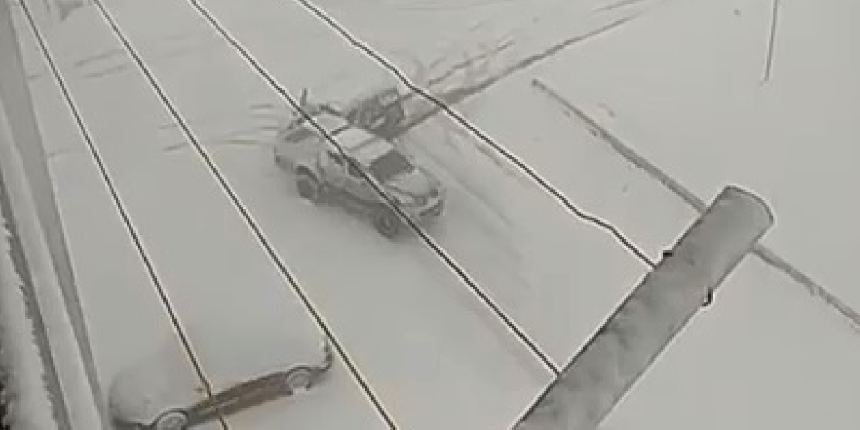 Ankara beyaza büründü, kazalar kaçınılmaz oldu