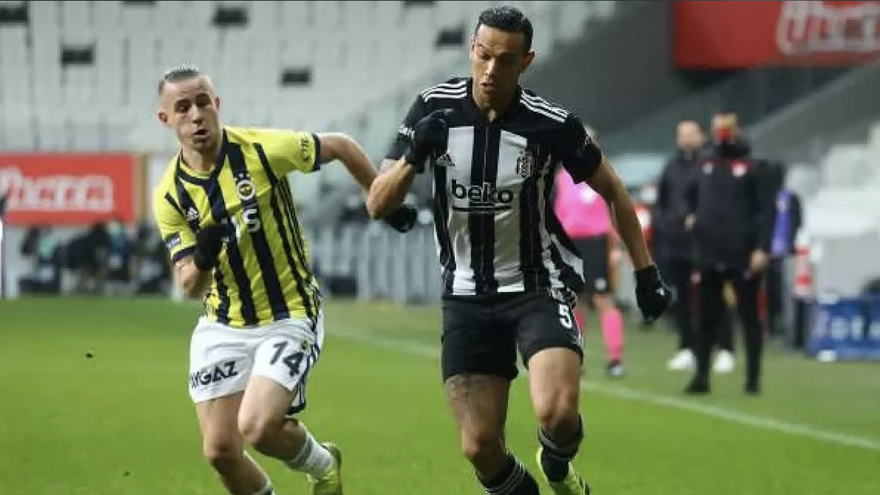Yılın son derbisi Kadıköy'de... Fenerbahçe ve Beşiktaş galibiyet avına çıkacak