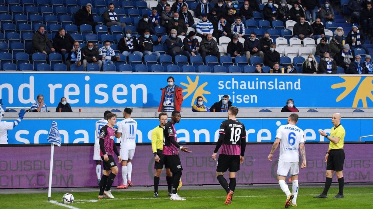 Futbolda ırkçılığın son kurbanı Aaron Opoku... Almanya 3. Ligi’nde maç iptal ettiren skandal!