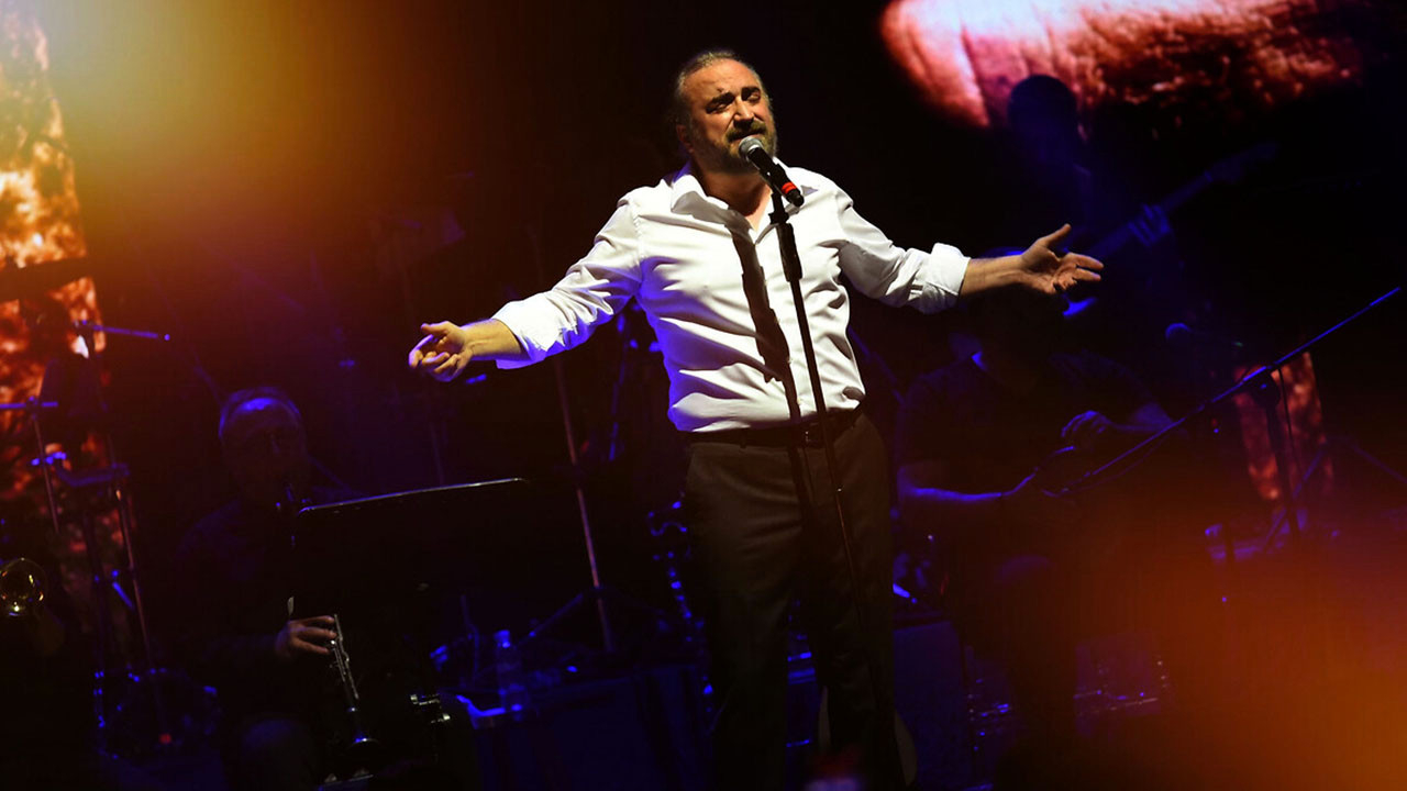 Volkan Konak'tan sevenlerine bir iyi bir de kötü haber