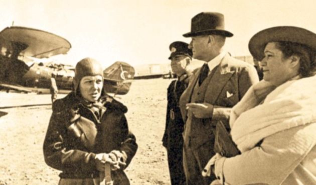 "Ben olsaydım, Atatürk'ün sevgilisi olmak için kesin çabalardım, ama..."