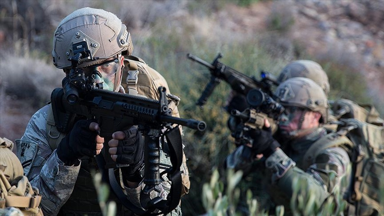 Terör örgütü PKK'ya darbe üstüne darbe! 6 terörist daha öldürüldü!