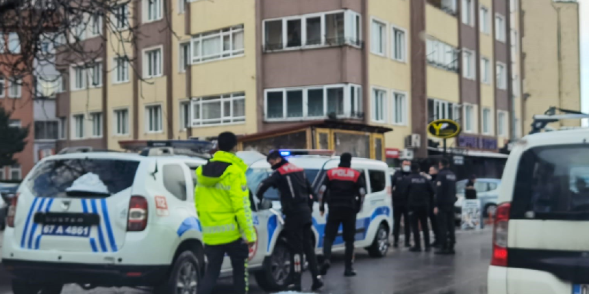 Yemek siparişi getiren kuryenin tacizine uğradı