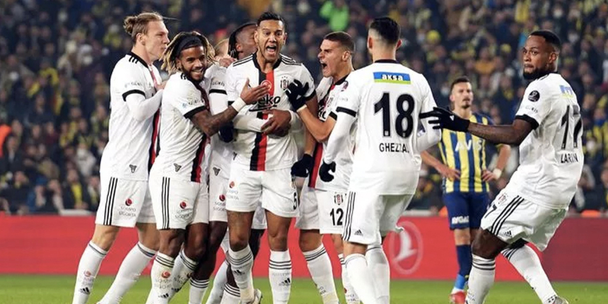 Beşiktaş'ta 15 oyuncunun sözleşmesi bitiyor: Yönetim büyük operasyona hazırlanıyor