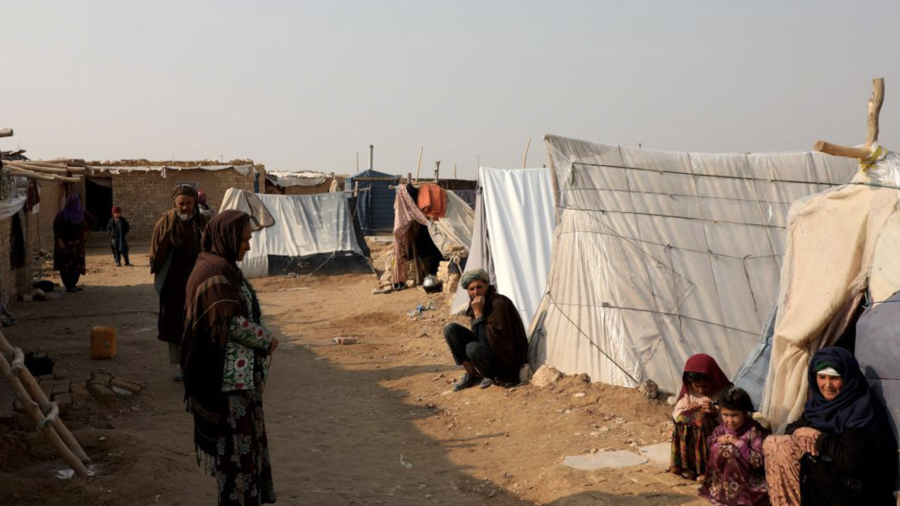Afganistan'da kıtlık ve insani kriz derinleşiyor: Taliban 'Şehirler yiyeceklerle dolu' dedi