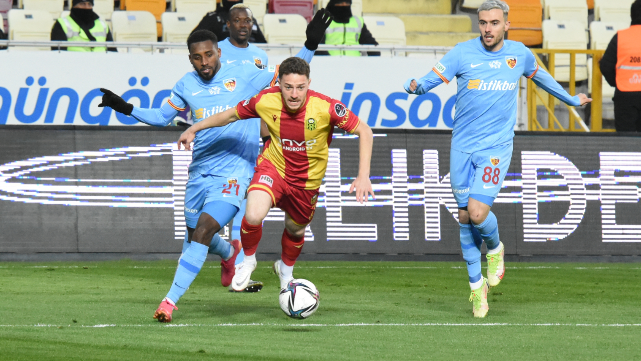 Yeni Malatyaspor'u Mustafa Pektemek yıktı! Kayserispor 1 puanı uzatmada kurtardı