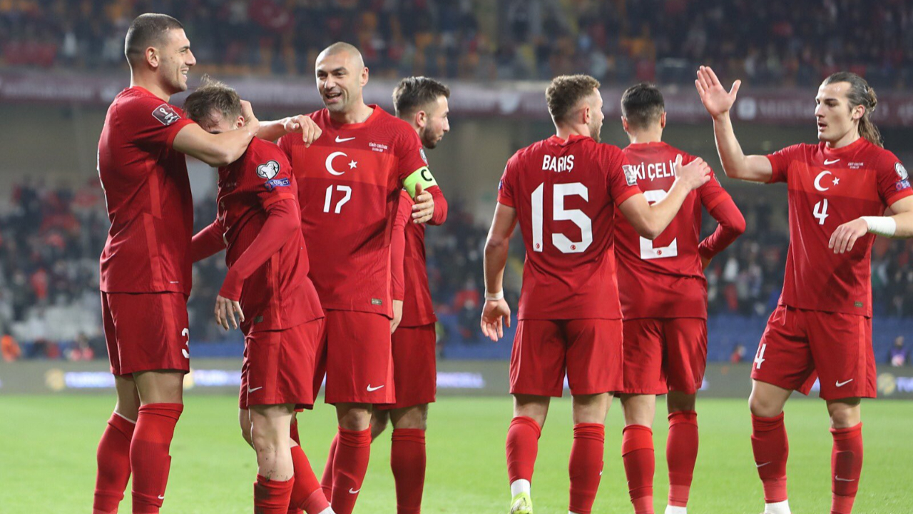 A Milli Takım, FIFA dünya sıralamasında 37. basamaktaki yerini korudu