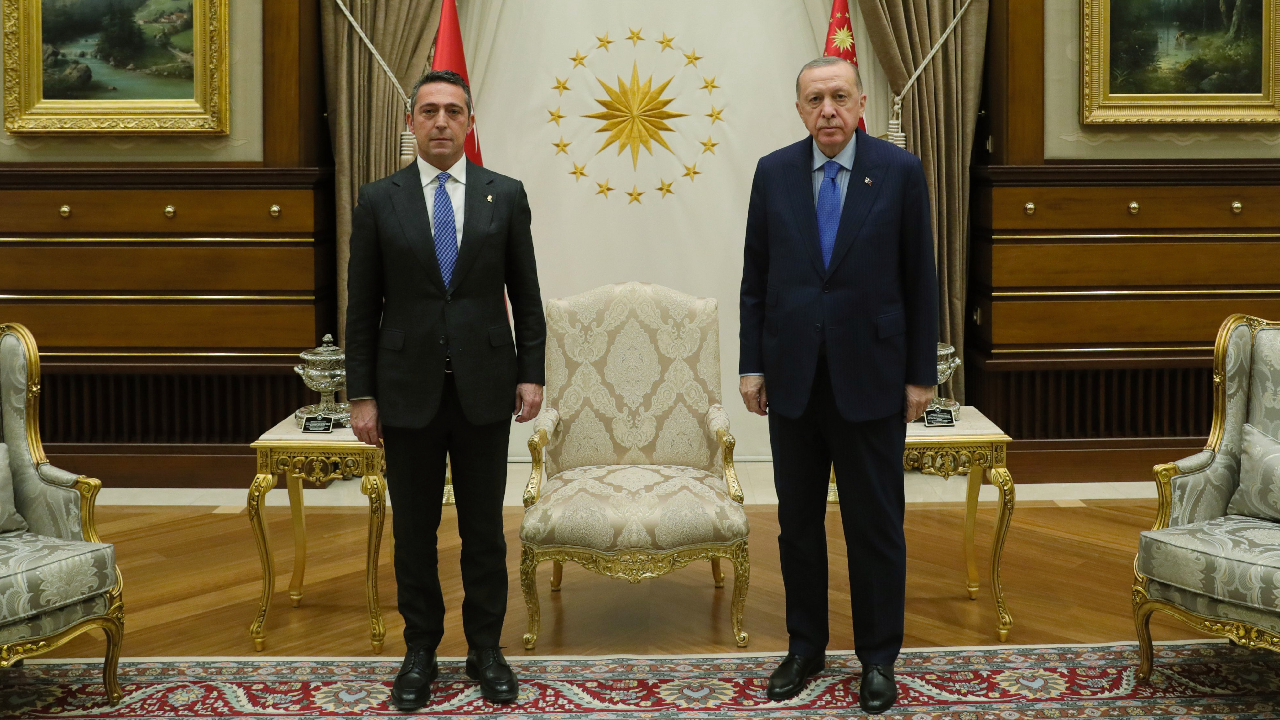 Cumhurbaşkanı Erdoğan, Fenerbahçe Spor Kulübü Başkanı Koç'u kabul etti