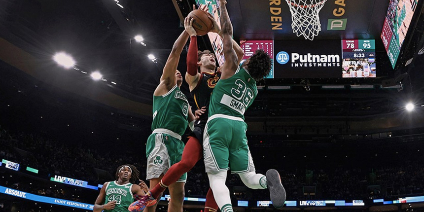 Cedi Osman'ın takımı Cavaliers'ın galibiyet serisi Boston'da sona erdi