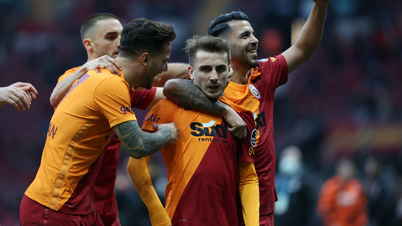 Galatasaray'ın Harry Potter'ı... Kerem Aktürkoğlu'nın lakabı sonunda belli oldu