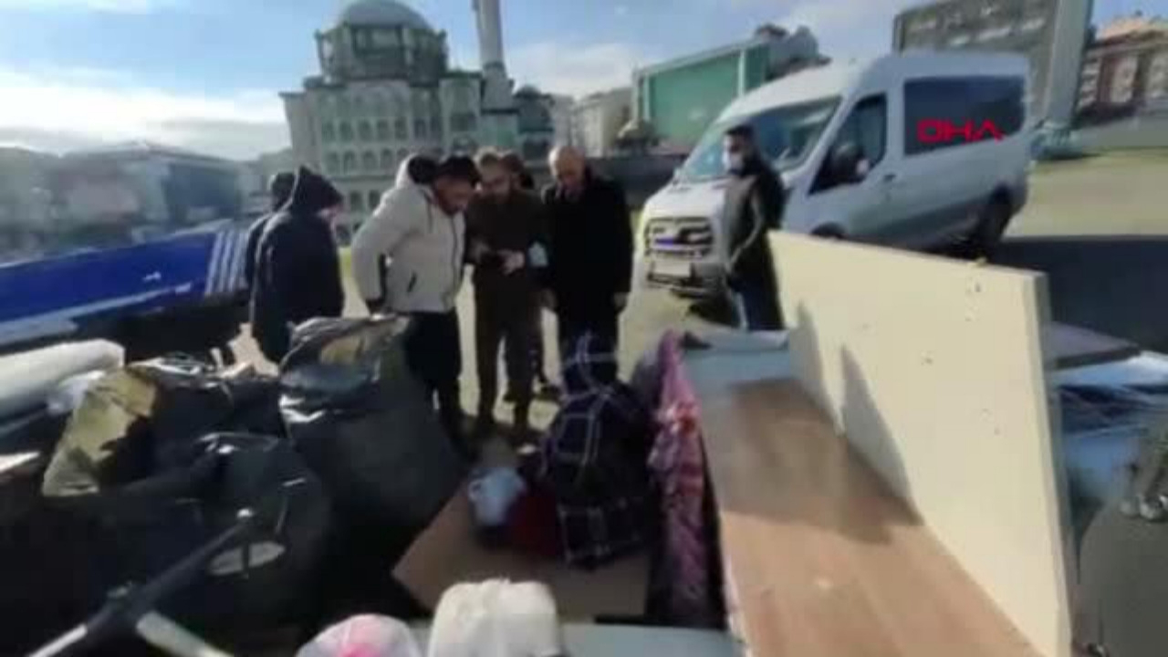 Erkek arkadaşı karısıyla barışınca yaşlı kadın evsiz kaldı! Eşyalarıyla birlikte sokağa atıldı...