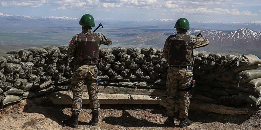 Türkiye'ye girmeye çalışan PKK'lı terörist Suriye sınırında yakalandı