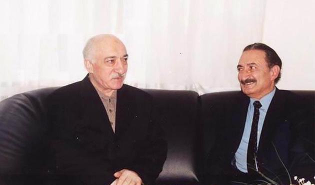 "Kılıçdaroğlu'nu ilk olarak, Gülen'in önerisiyle, Ecevit vekil yapmak istedi!"