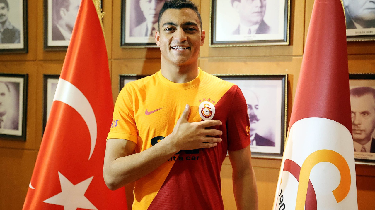 Galatasaray, Mısırlı golcü Mostafa Mohamed'in tapusunu aldı