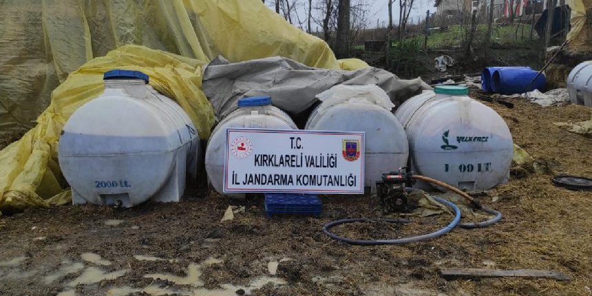Yılbaşı öncesi büyük darbe! 20 ton sahte alkol ele geçirildi