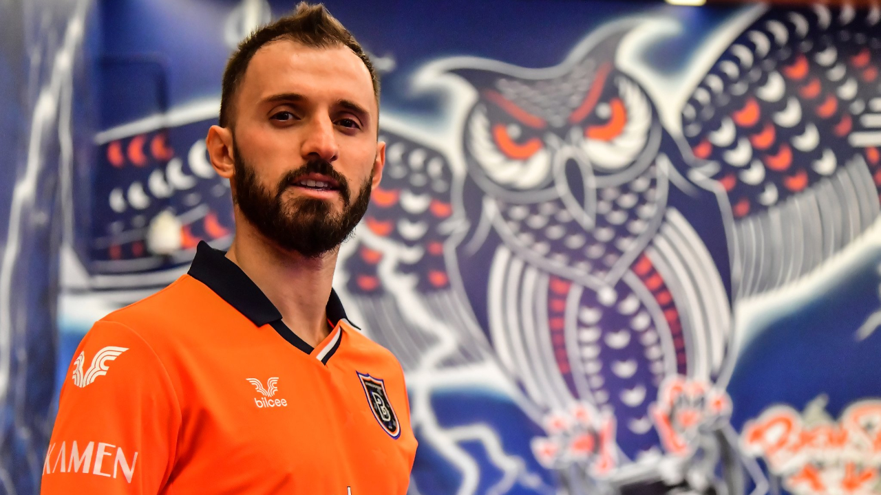 Tecrübeli orta saha Emre Çolak'ın yeni durağı Medipol Başakşehir oldu