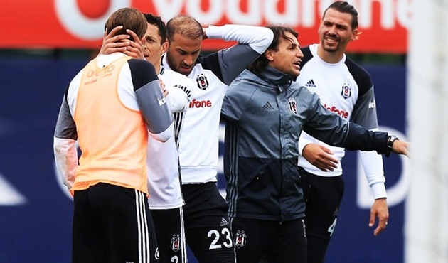 Beşiktaş antrenmanında iki yıldız arasında gerginlik!