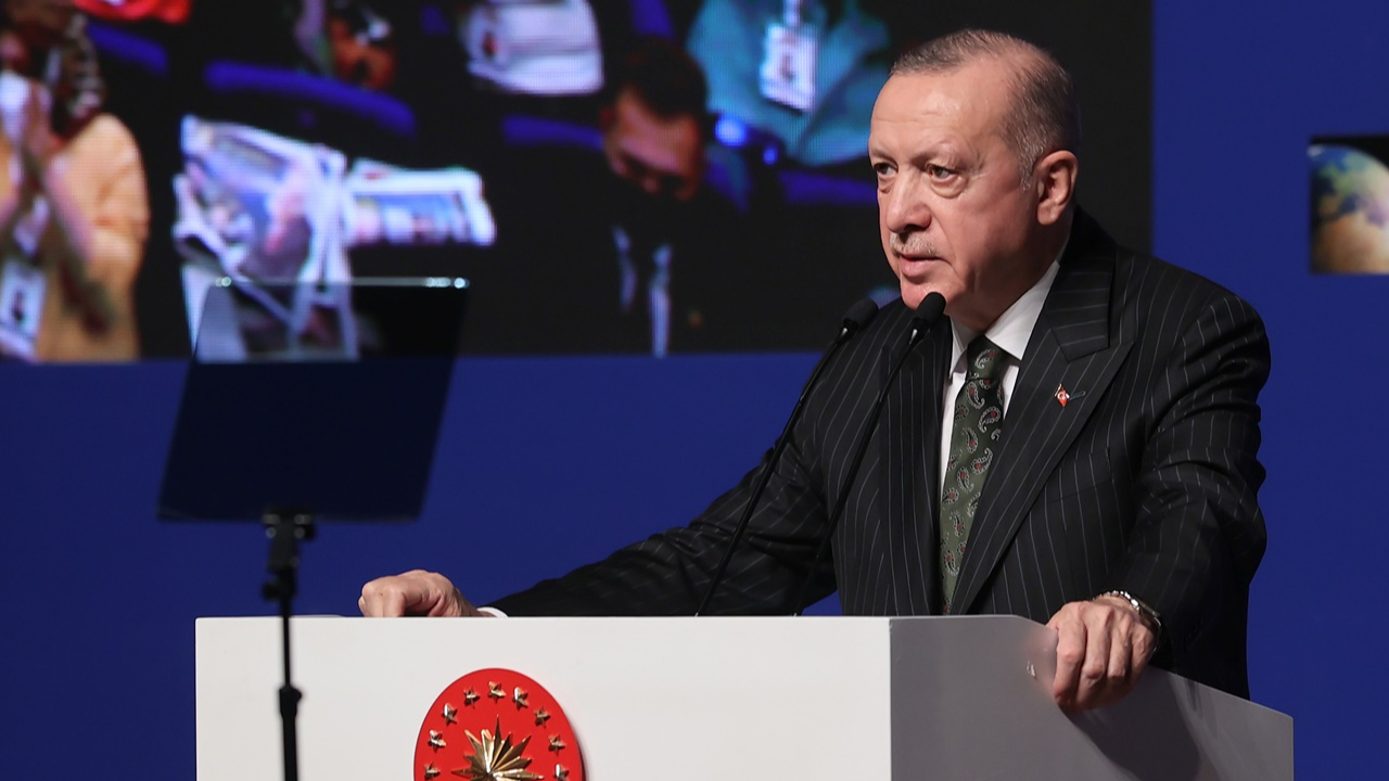 Erdoğan, Hasan Karakaya'yı anlattı: Linç edilmek pahasına milletin değerlerini savundu
