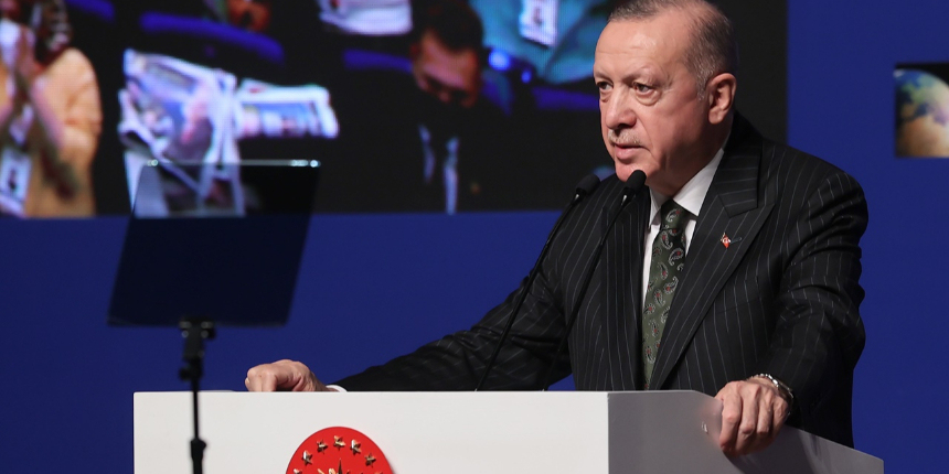 Erdoğan, Hasan Karakaya'yı anlattı: Linç edilmek pahasına milletin değerlerini savundu