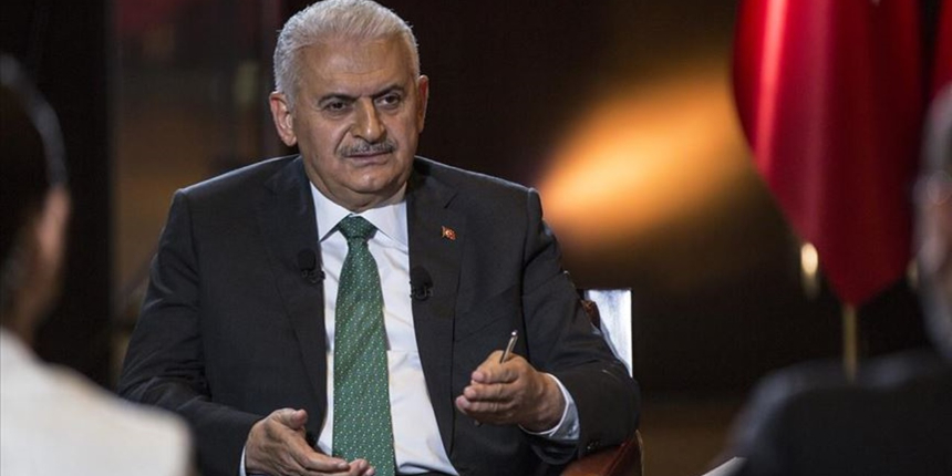 Binali Yıldırım: Sosyal medyayı yasaklamakla olmaz