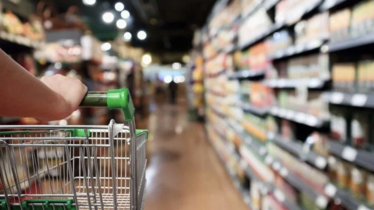 Marketlerin yeni oyunu ortaya çıktı: Denetimlerde fiyatları düşürüp sonrasında artırıyorlar