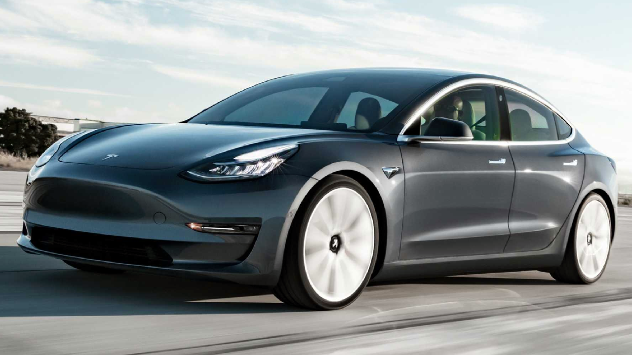 Tesla'da güvenlik krizi! 475 binden fazla araç geri çağrıldı