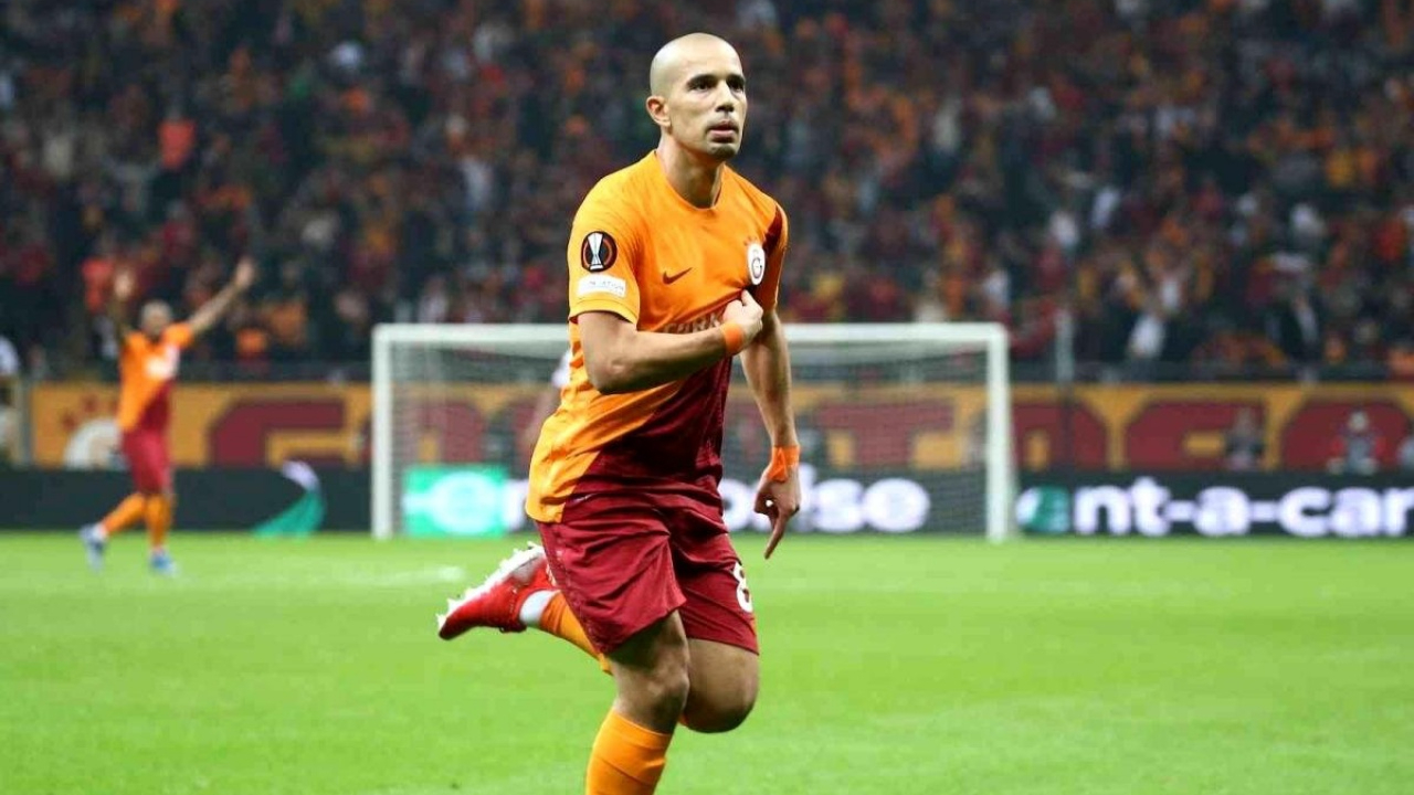 Sofiane Feghouli, devre arasında Medipol Başakşehir yolcusu... Prensip anlaşmasına varıldı!