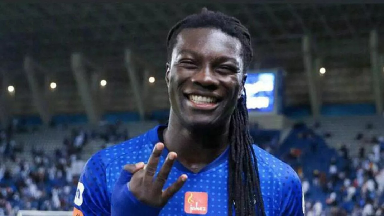 Konyaspor, Gomis'in peşinde!