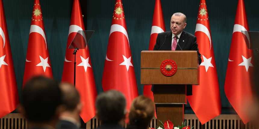 Yeni mezunları istihdam edenlere 100 bin lira destek verilecek!