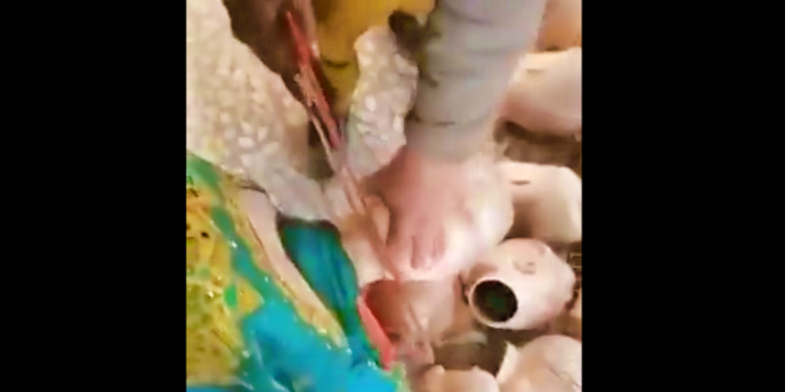 Taliban, mağazalardaki cansız kadın mankenlerin kafalarını kesti!