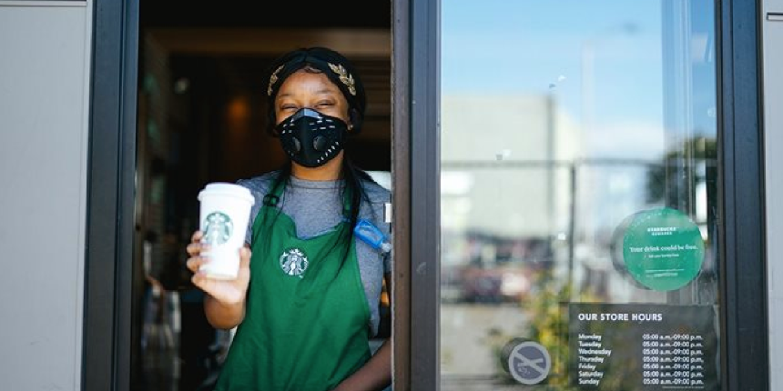 Starbucks'tan çalışanlarına aşı ya da her hafta Covid-19 testi zorunluluğu