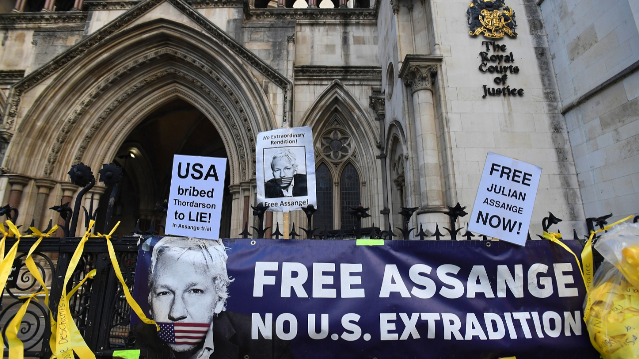 ABD'nin casuslukla suçladığı Assange'a Meksika'dan sığınma teklifi!