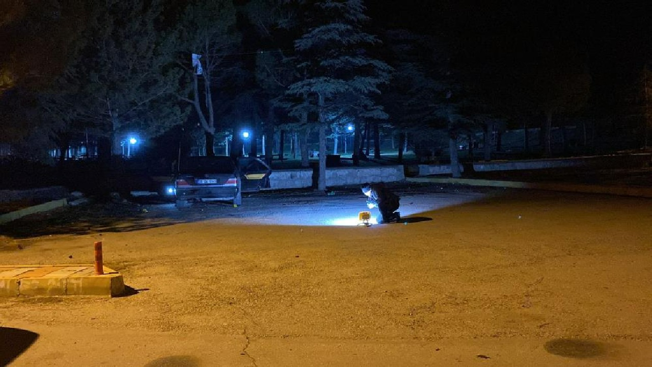 Kavga edenlerin kim olduğunu göremedi, yanlışlıkla akrabalarını vurdu
