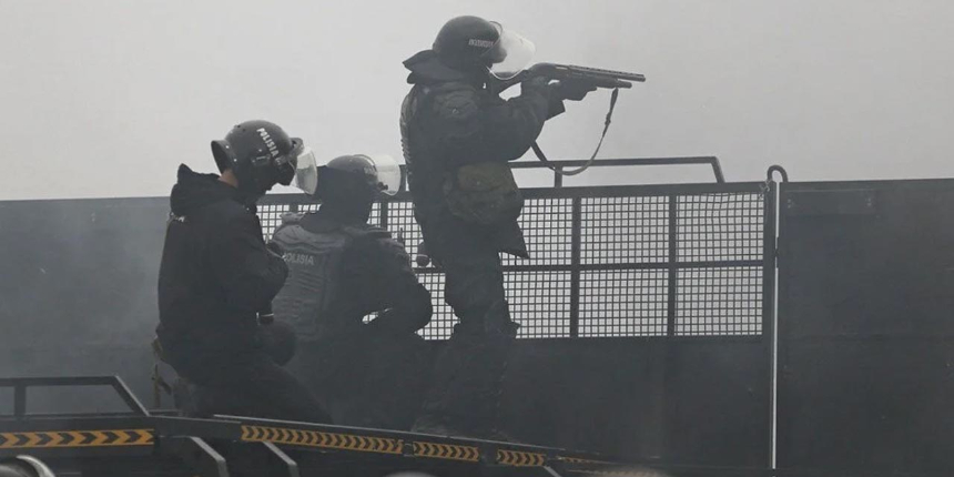 Kazakistan'da protestolar yeniden şiddetlendi: Başkentte OHAL ilan edildi