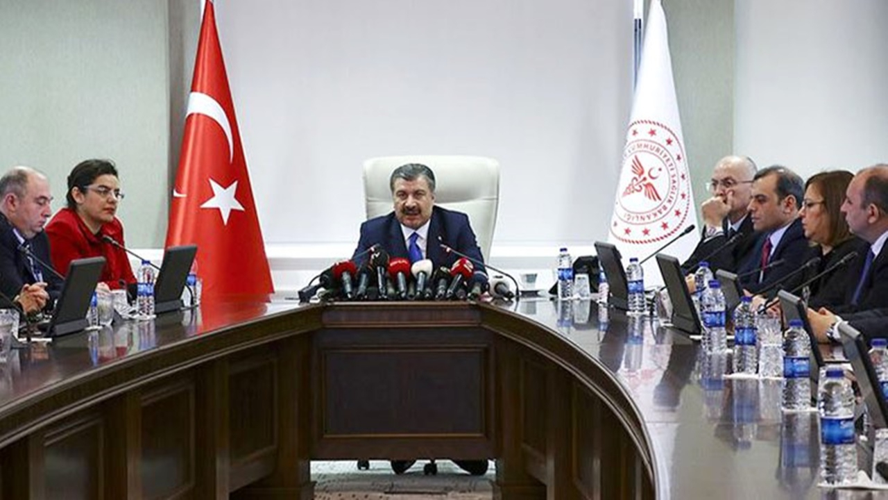 Bilim Kurulu bugün toplanıyor! Gündemde Omicron varyantı ve vaka artışı var...